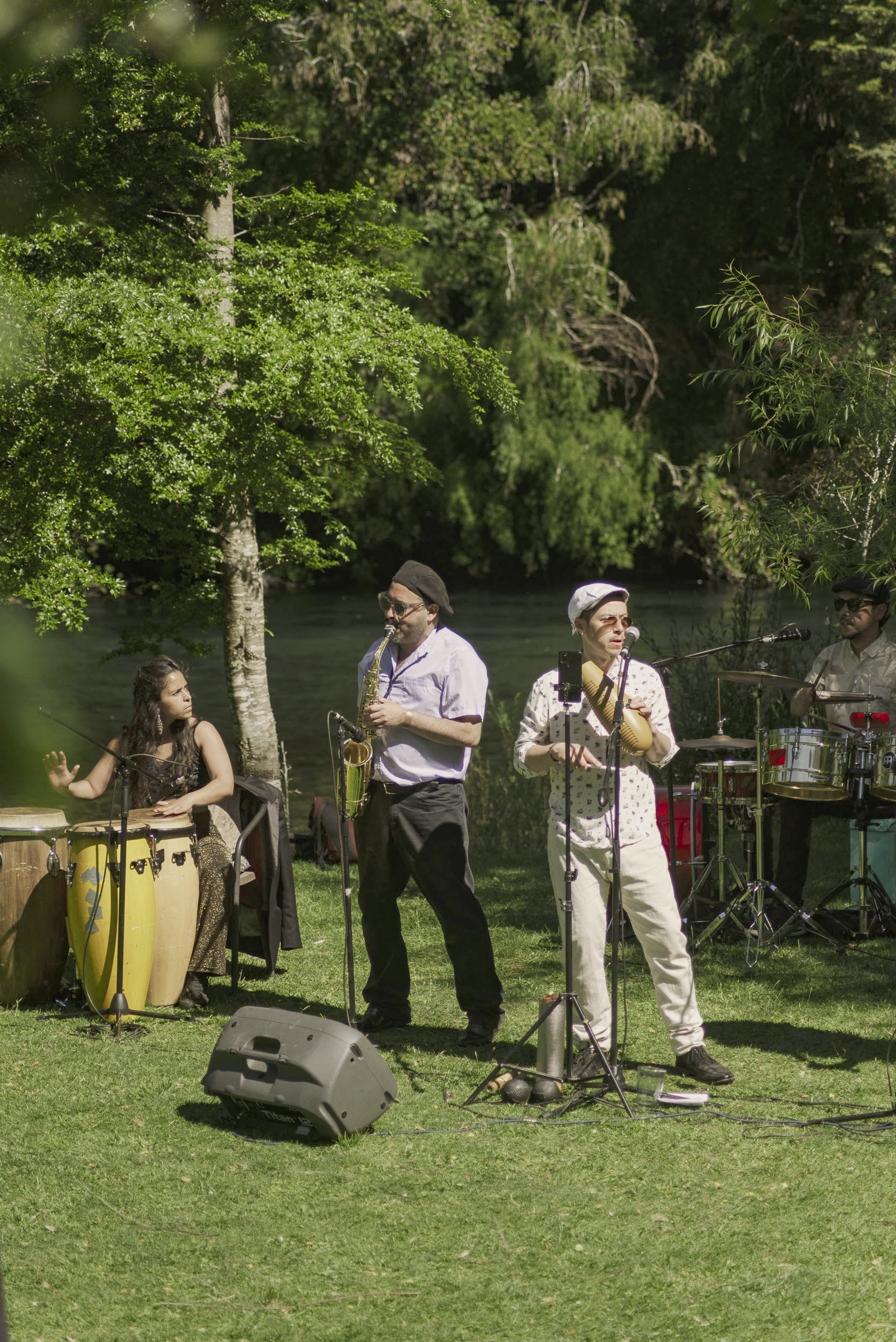 LIVE MUSIC BY THE RIVER